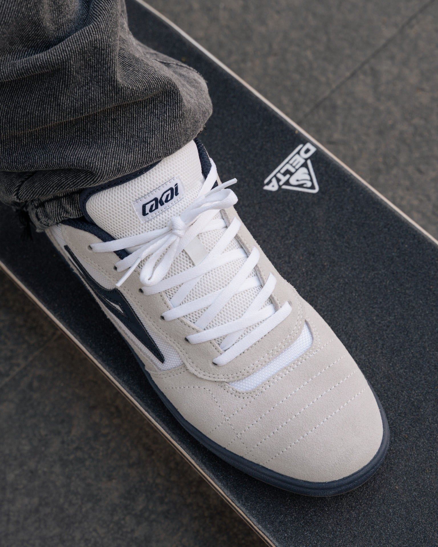 Newport HI - Black Suede – Lakai Europe