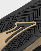 Conrad Elite - Gamuza negra/goma