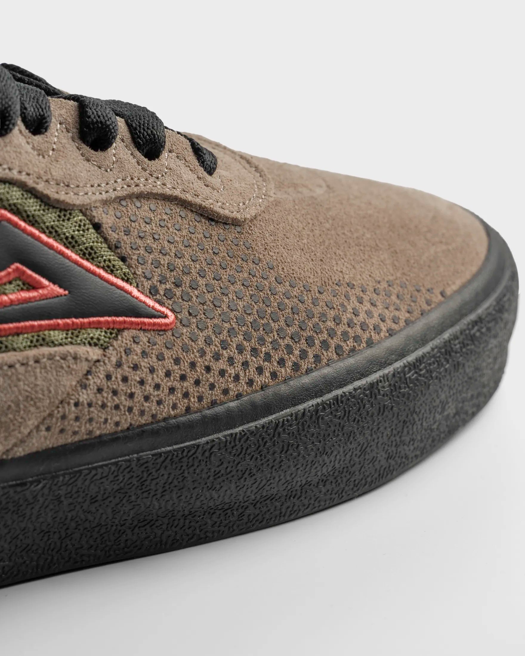 Essex - Black Olive Brown