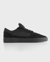 Black/Black Suede