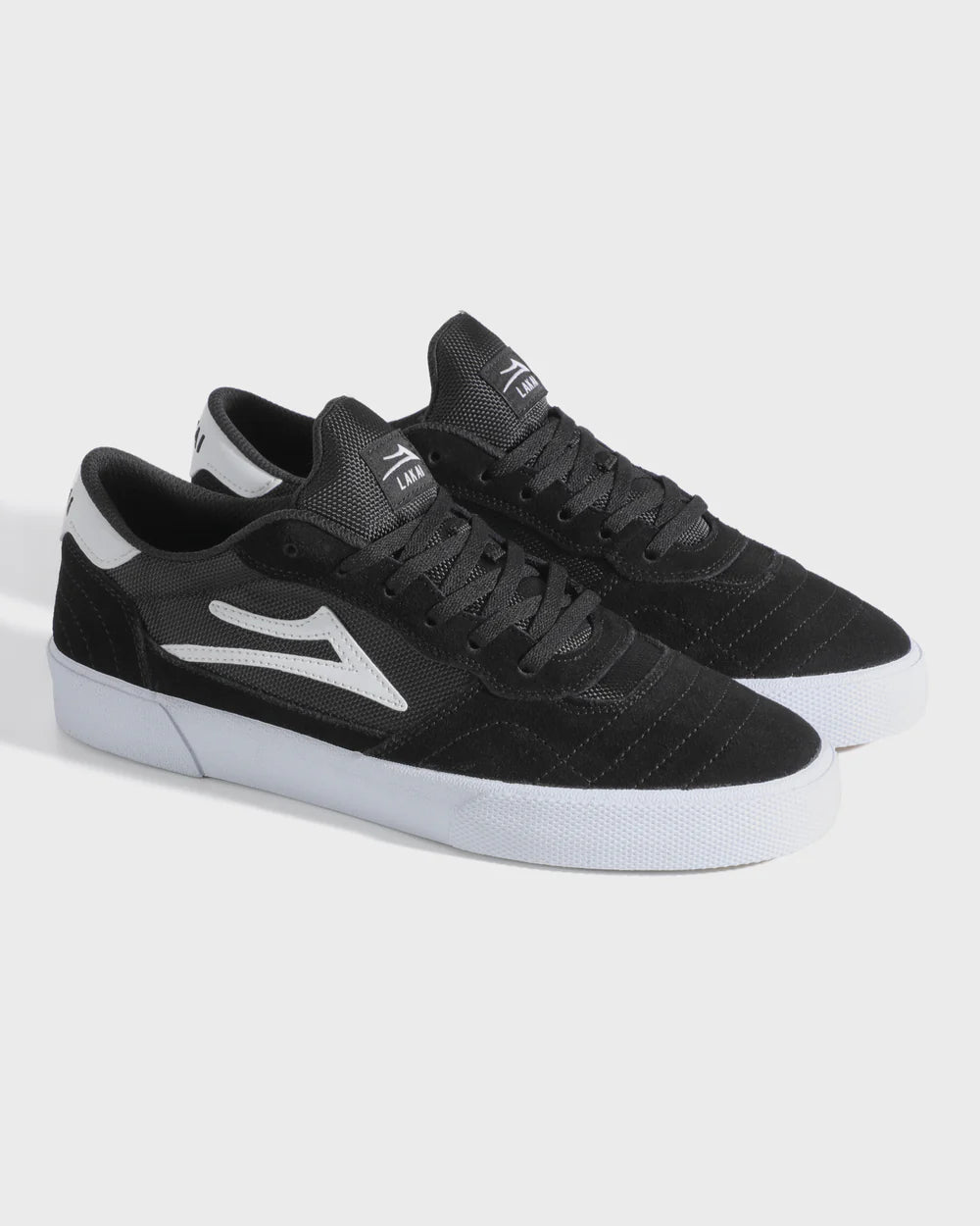 Cambridge - Black/White Suede