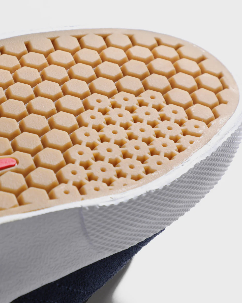 Cambridge – Marineblau/Rotes Wildleder