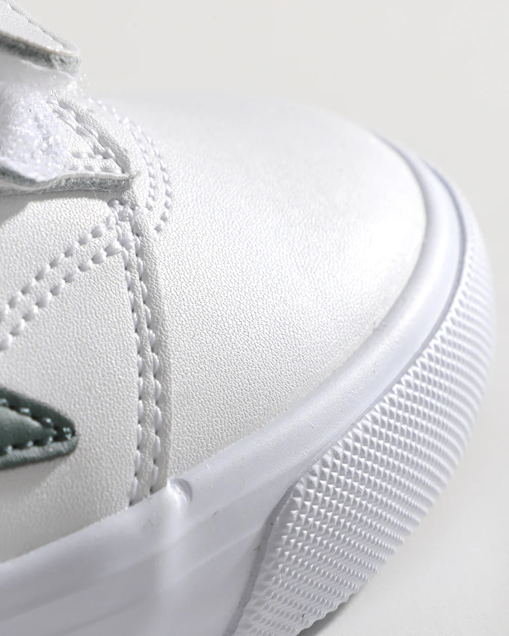 Griffin Kids - Cuero Blanco/Pino