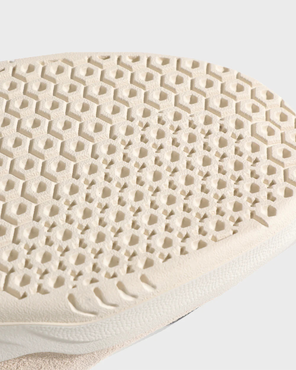 Telford Low - Nebel-Wildleder-Erdbeere