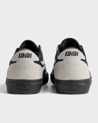 Manchester - White Suede Black Black