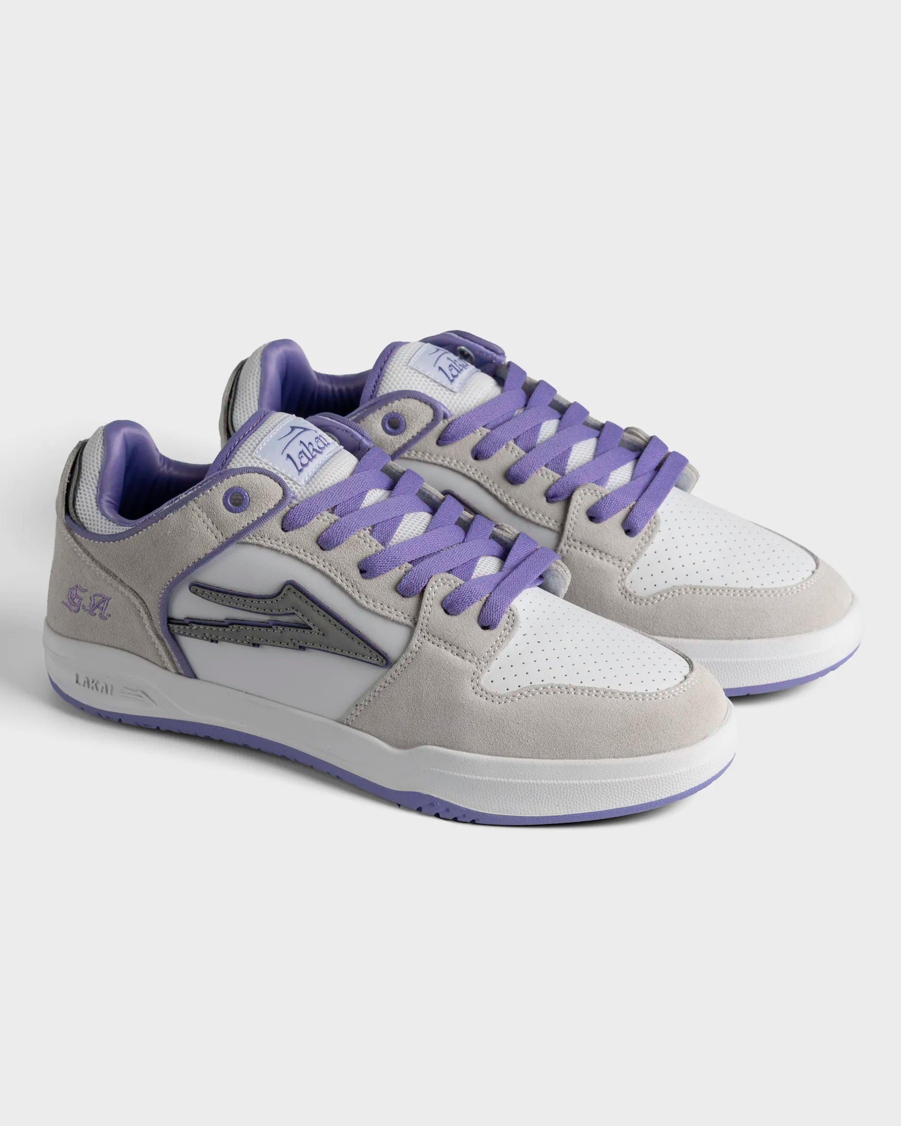 Telford Low  -  Gabryel Aguilar